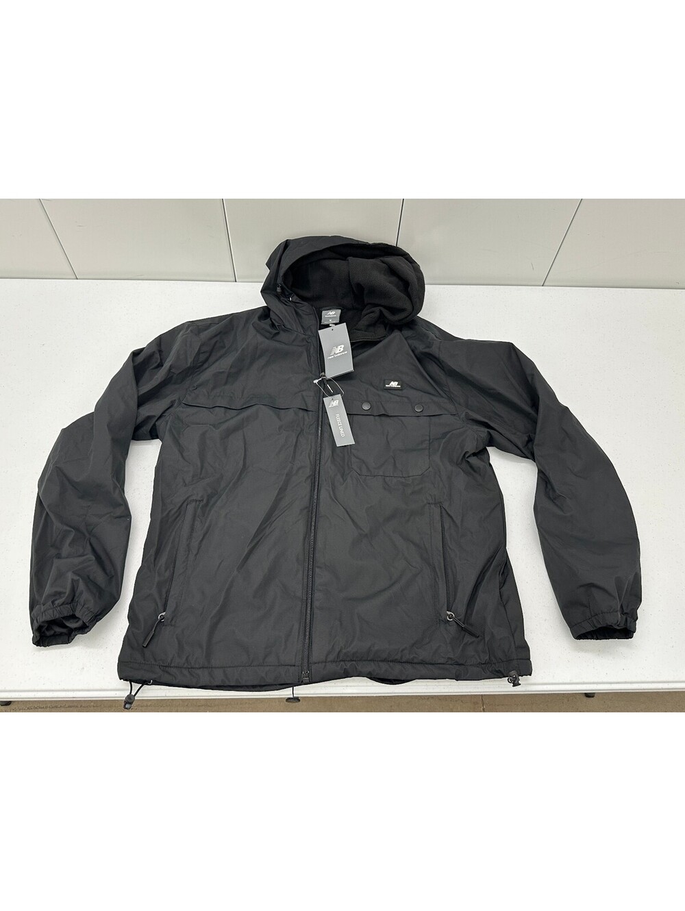 New Balance Medium Full Zip Fleece Lined Sports Training Jacket Black Water Wind